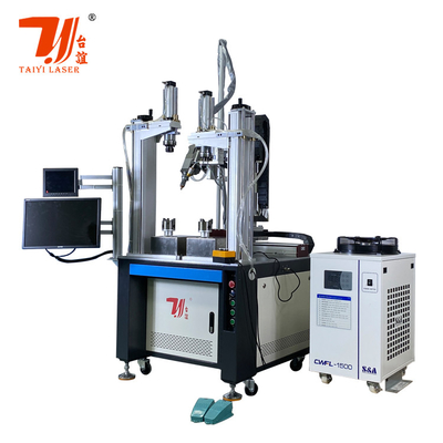 قطع ألياف الفولاذ المقاوم للصدأ بالليزر 3300/6000 / 12000W Raycus Fiber Laser Source