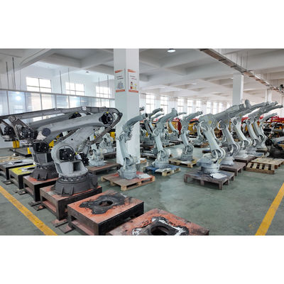 آلة لحام الليزر الروبوتية لسبائك الألومنيوم ، 2000W-3000W انخفاض درجة حرارة الدخول والتشوه