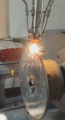 6000W آلة التصنيف بالليزر الروبوتية للصنابيع الهيدروليكية ، أنابيب حقول النفط ، وإعادة بناء المكونات الأسطوانية