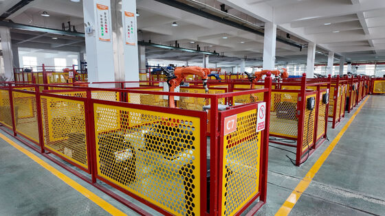 FANUC 6 محور روبوت الذراع التلقائي 3D آلة القطع بليزر الألياف لقطعة العمل ثلاثية الأبعاد من الفولاذ المقاوم للصدأ عاكس الضوء